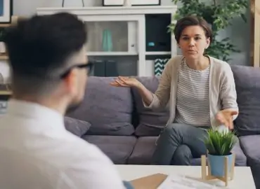 découvrez les enjeux du détournement de fonds en entreprise, un problème sérieux qui affecte la confiance et la santé financière des organisations. apprenez comment reconnaître les signes alerters et les mesures préventives à mettre en place pour protéger votre entreprise.