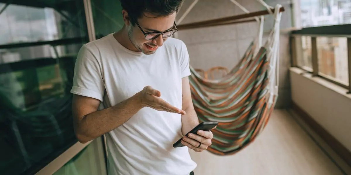 découvrez ce qu'est le harcèlement téléphonique, ses implications légales et comment protéger vos droits. apprenez à reconnaître les signes et à réagir efficacement face à cette pratique nuisible.