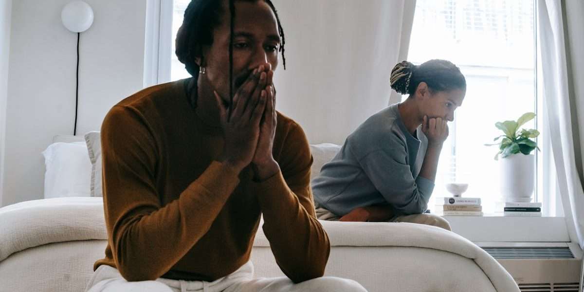 découvrez tout ce que vous devez savoir sur les coûts liés au divorce en france. informez-vous sur les dépenses juridiques, les frais de notaire et d'autres frais associés afin de mieux planifier votre budget dans cette période difficile.