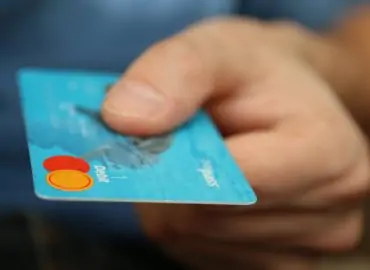 découvrez les obligations liées au transfert d'entreprise et les meilleures pratiques pour garantir une transition réussie. informez-vous sur les responsabilités légales et les étapes essentielles pour assurer la pérennité de votre activité.