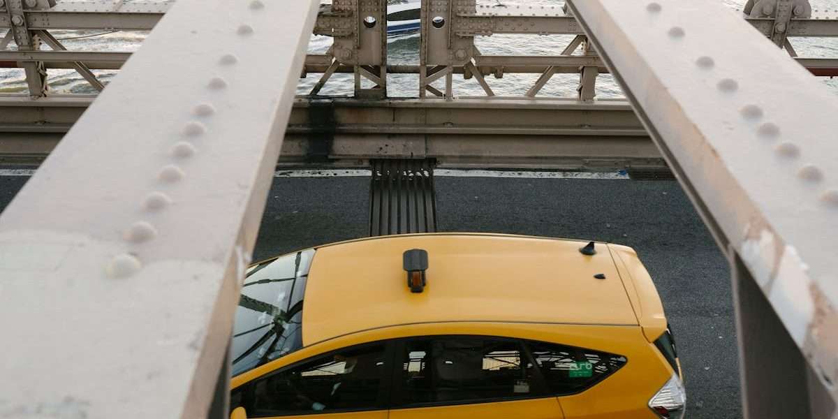 découvrez tout ce qu'il faut savoir sur la suspension de permis de conduire : raisons, procédures, conséquences et conseils pour récupérer votre licence. informez-vous pour mieux comprendre vos droits et démarches à suivre.