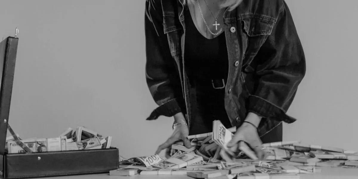 découvrez tout sur le vol : définitions, types, conséquences et moyens de protection. informez-vous sur les mesures à prendre pour éviter le vol et sur les recours possibles en cas de victime.