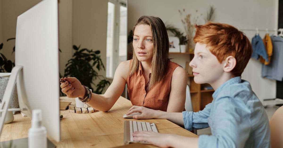 découvrez tout ce qu'il faut savoir sur la pension alimentaire pour enfants : définitions, droits, obligations et conseils pour assurer le bien-être de vos enfants. informez-vous sur les procédures de demande, les montants, et comment gérer les conflits liés à la garde.