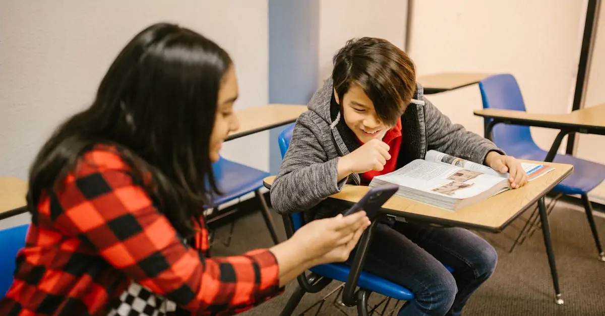 découvrez les enjeux du cyberharcèlement, ses impacts sur les victimes et les stratégies pour prévenir et lutter contre ce fléau numérique. apprenez à reconnaître les signes et à agir efficacement pour protéger les jeunes en ligne.