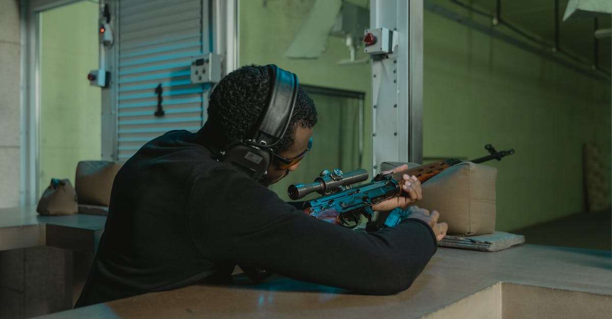 découvrez tout ce qu'il faut savoir sur la possession d'armes à feu, y compris les lois, les responsabilités et les meilleures pratiques en matière de sécurité. informez-vous sur les enjeux liés à la propriété d'armes et les différentes réglementations en vigueur.
