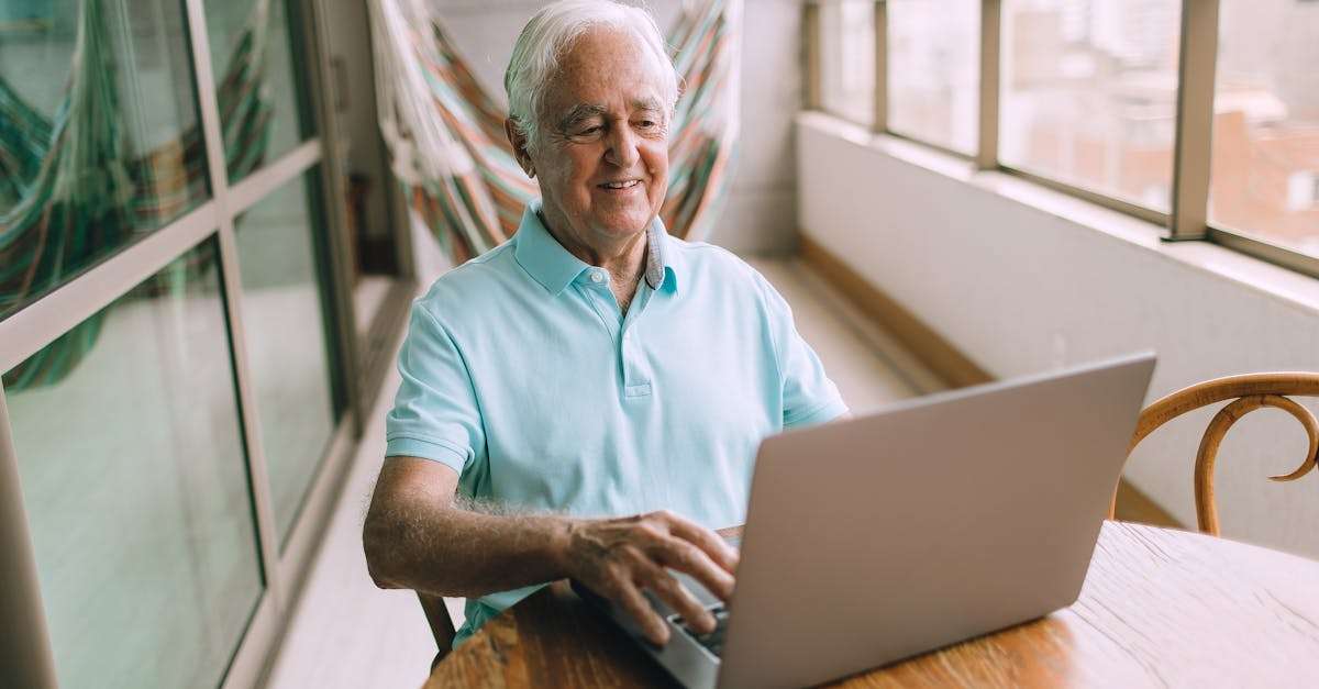 découvrez les arnaques sur internet : apprenez à les identifier, protégez vos informations personnelles et évitez de tomber dans les pièges des cybercriminels.