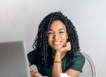 découvrez comment déposer une plainte auprès du tribunal du travail pour faire valoir vos droits en matière d'emploi. obtenez des conseils pratiques sur les étapes à suivre, les documents nécessaires et les recours possibles.