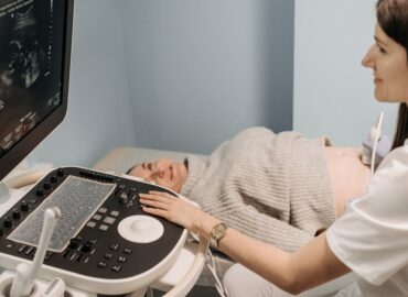 découvrez nos services médicaux de qualité, incluant des consultations spécialisées, des soins personnalisés et un accompagnement professionnel pour votre santé. notre équipe dévouée est à votre écoute pour répondre à vos besoins médicaux.