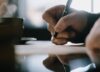 découvrez comment rédiger une lettre de démission efficace avec nos conseils pratiques. apprenez à exprimer votre décision de façon professionnelle tout en préservant de bonnes relations avec votre employeur.