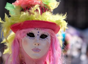 découvrez le monde fascinant de l'exhibition sexuelle, une exploration des fantasmes et des désirs à travers des pratiques audacieuses et artistiques. plongez dans l'univers du plaisir, de la liberté d'expression et de la sensualité.