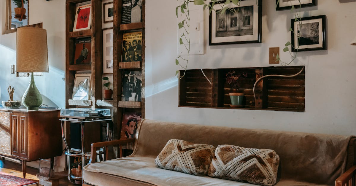 découvrez comment reconnaître et faire face au harcèlement lors du recouvrement de dettes. informez-vous sur vos droits et les démarches à suivre pour vous protéger contre les pratiques abusives des agents de recouvrement.