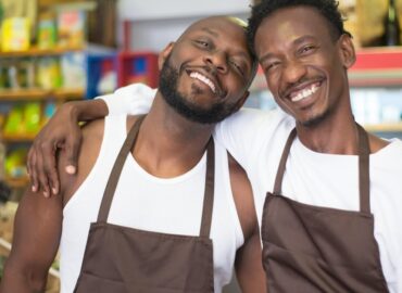 découvrez les droits des employés en entreprise : contrat de travail, conditions de travail, sécurité, salaire, congés et recours en cas de litige. guide complet pour connaître et défendre vos droits au travail.