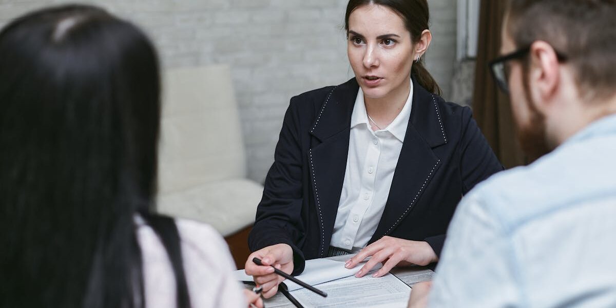 découvrez tout ce qu'il faut savoir sur les faux contrats de travail : risques, conséquences légales et conseils pour les éviter. informez-vous pour mieux vous protéger !