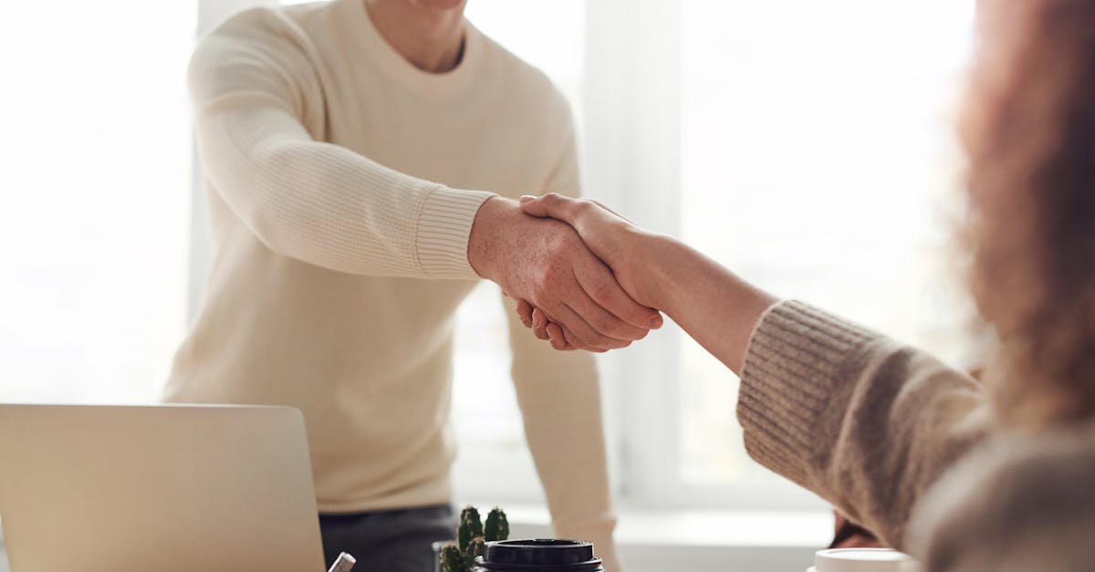 découvrez tout ce qu'il faut savoir sur le fee agreement : définition, fonctionnement, avantages et conseils pour bien négocier vos honoraires avec un professionnel.