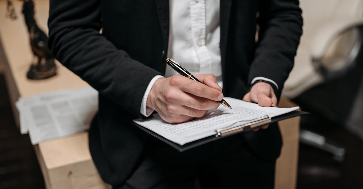 découvrez tout ce qu'il faut savoir sur le droit des successions : principes, règles de transmission du patrimoine, héritiers, et démarches liées à l'héritage en france.