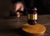 découvrez ce qu'est la réorganisation judiciaire, une procédure permettant aux entreprises en difficulté de restructurer leurs dettes et de poursuivre leurs activités sous le contrôle d'un tribunal.