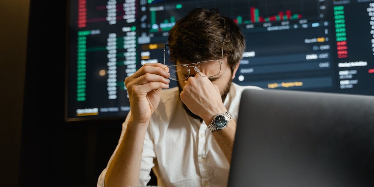 découvrez les implications fiscales qui peuvent affecter vos finances et vos décisions d'investissement. obtenez des conseils pratiques pour naviguer dans le système fiscal et optimiser votre situation financière.