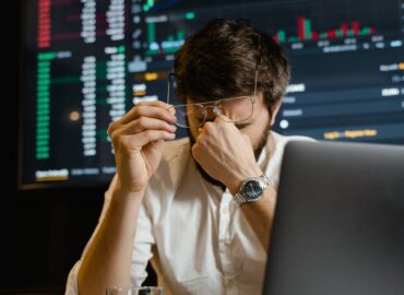 découvrez les implications fiscales qui peuvent affecter vos finances et vos décisions d'investissement. obtenez des conseils pratiques pour naviguer dans le système fiscal et optimiser votre situation financière.