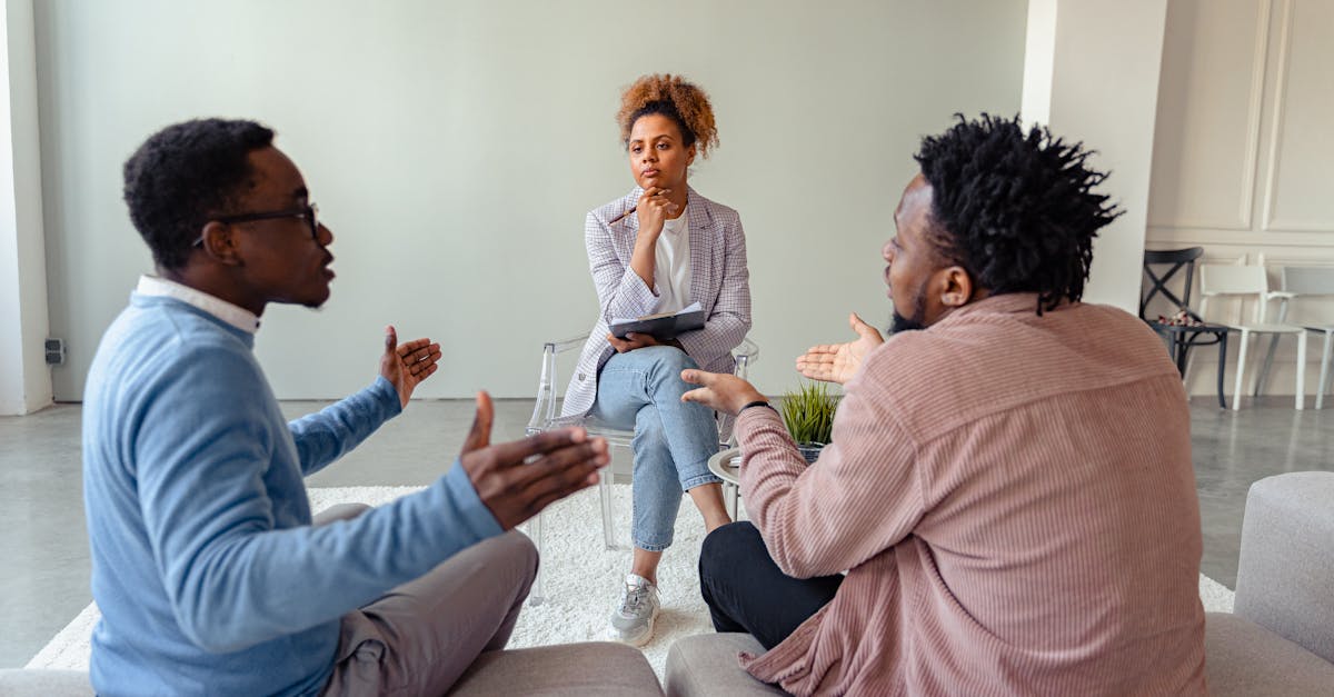 découvrez des stratégies efficaces de résolution de conflit pour améliorer la communication, favoriser un climat positif et trouver des solutions constructives dans les relations personnelles ou professionnelles.
