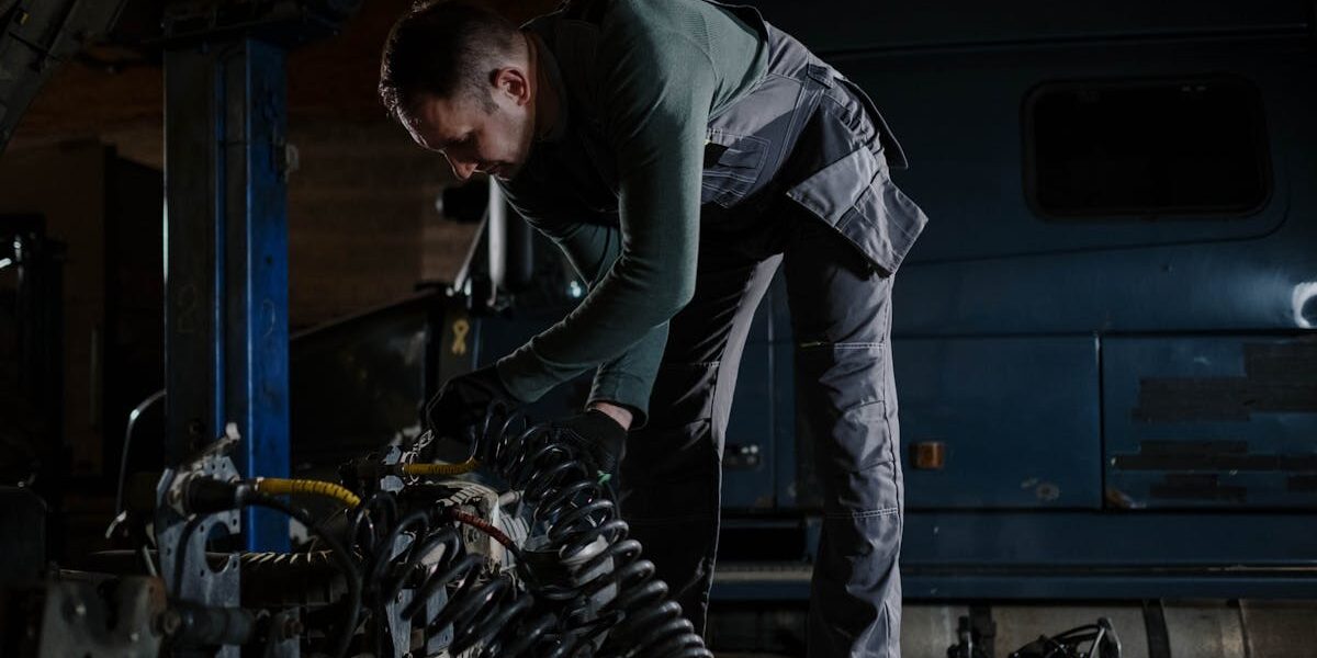 découvrez comment contacter l'inspection du travail : démarches, coordonnées et conseils pour signaler une situation professionnelle irrégulière ou obtenir des informations sur vos droits au travail.