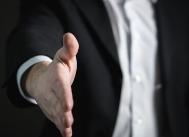 découvrez comment rédiger et gérer un avenant au contrat : définition, étapes essentielles, conseils juridiques et bonnes pratiques pour modifier un contrat en toute sécurité.