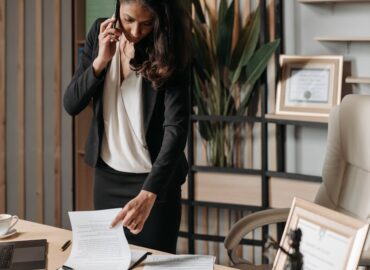 obtenez des informations essentielles sur le certificat de dévolution : définition, utilité, démarches pour l'obtenir et documents requis après un décès. guide pratique pour héritiers en france.