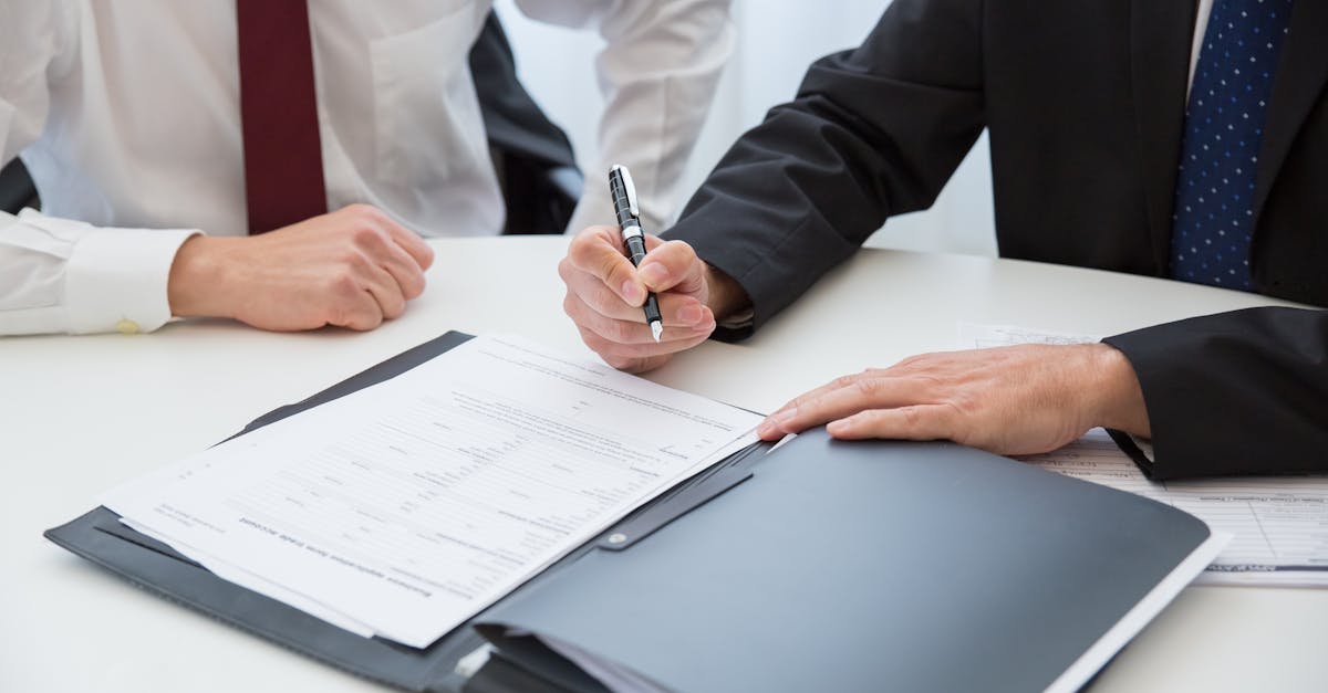 découvrez le fonctionnement du tribunal du travail, les démarches à suivre pour saisir une juridiction sociale, et comment défendre vos droits en cas de litige entre employeur et salarié.