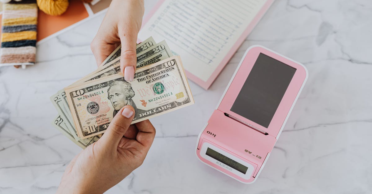 découvrez vos droits et les démarches à suivre en cas de salaire impayé. conseils pratiques pour réclamer un salaire non versé et solutions juridiques pour obtenir votre rémunération.
