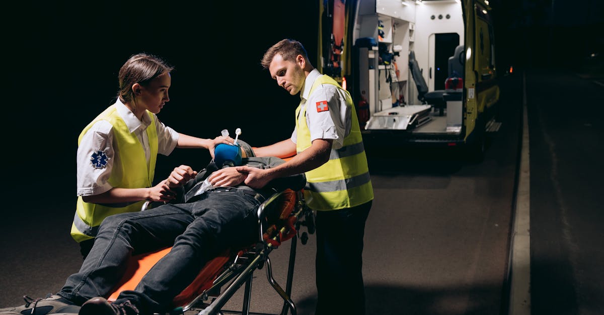 découvrez tout ce qu'il faut savoir sur la rechute après un accident de travail : définition, démarches à suivre, indemnisation et conseils pour bien réagir face à une récidive.