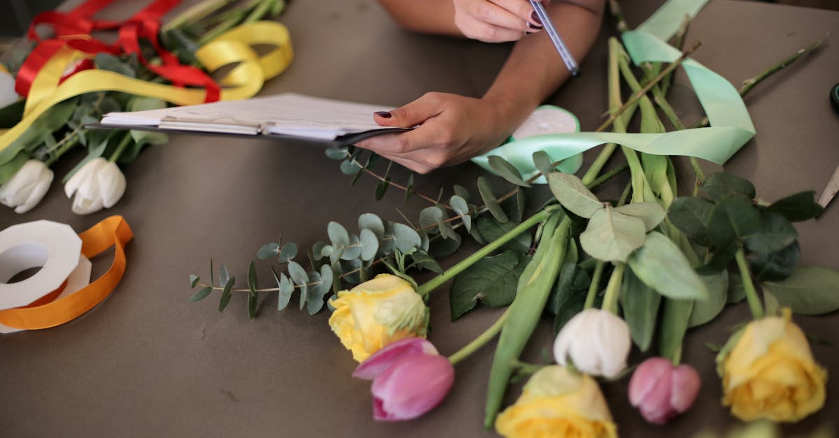 découvrez les enjeux, avantages et risques des romances au travail, ainsi que des conseils pour gérer ces relations professionnelles de manière éthique et respectueuse.