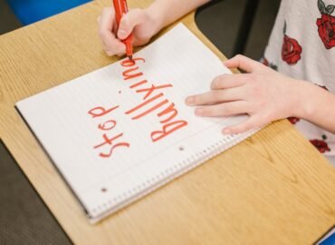 découvrez toutes les informations essentielles sur la pension alimentaire pour enfants : calcul, démarches, droits et obligations des parents en france.
