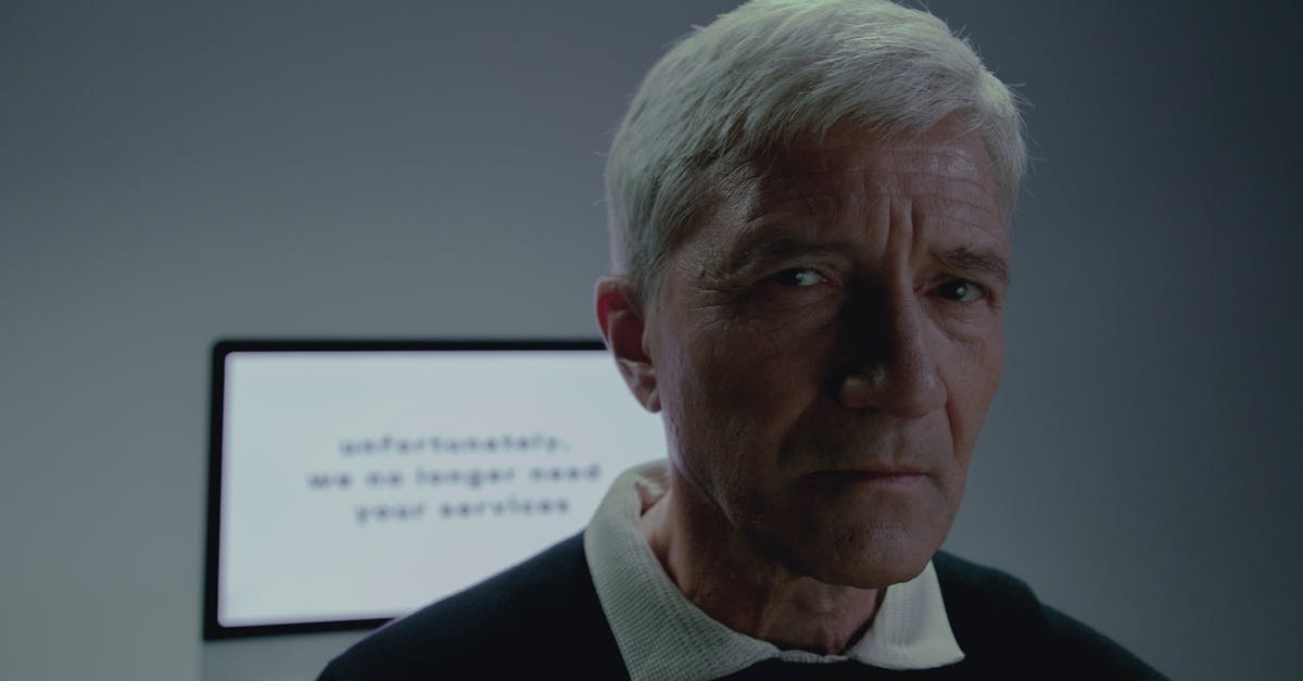 découvrez la signification du terme 'dismissal' : ses implications en contexte professionnel, juridique et scolaire, ainsi que les droits et démarches lors d'un licenciement ou d'une exclusion.