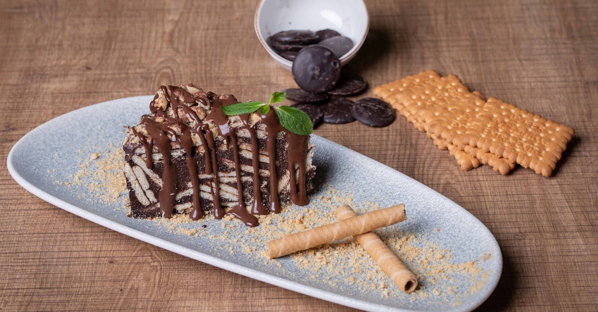 découvrez la signification du terme 'dismissal', ses implications dans le monde professionnel, les procédures à suivre en cas de licenciement et les droits des employés concernés.