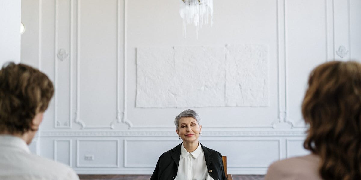 découvrez tout ce qu'il faut savoir sur le divorce : procédures, conséquences, conseils juridiques et solutions pour bien gérer cette étape de la vie.
