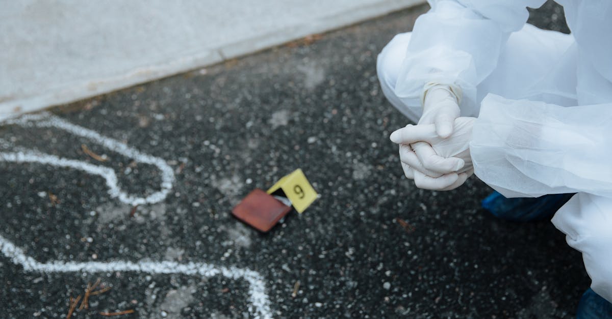 découvrez la définition, les causes et les conséquences de l’homicide. informez-vous sur les différents types d'homicides, leurs implications légales et les procédures judiciaires en france.