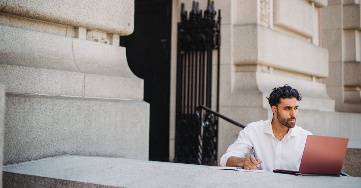 découvrez tout ce qu'il faut savoir sur la portabilité : définition, avantages, conseils pour transférer vos services ou données facilement et en toute sécurité.