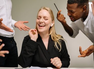 découvrez comment résoudre efficacement les litiges bancaires grâce à des conseils pratiques et des solutions adaptées pour protéger vos intérêts financiers.